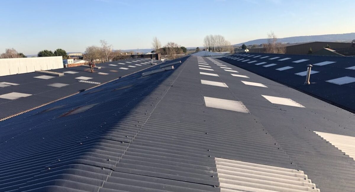 commercial roof coating contractors
