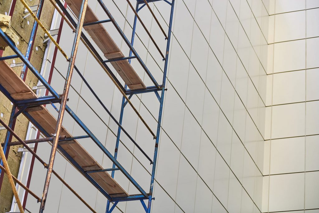 compoiste wall cladding installation