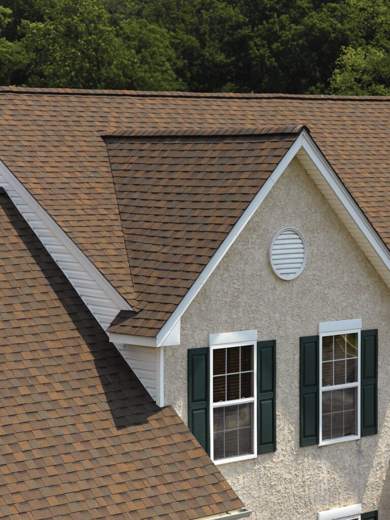 Landmark Solaris shingles in Heather Blend on a residential roof